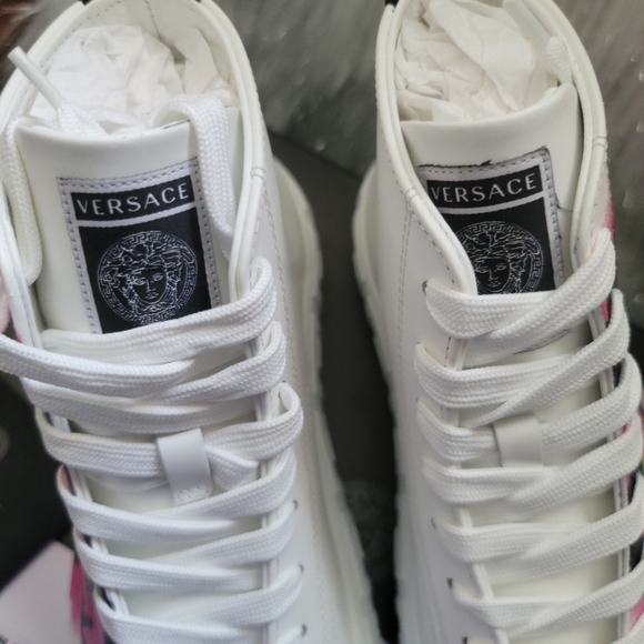 Versace hi top - Picture 3 of 5